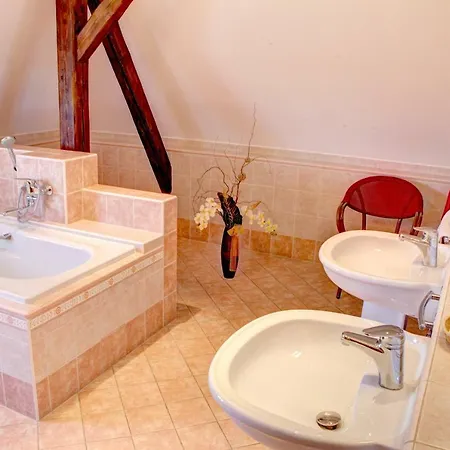 Tillerova Guest house