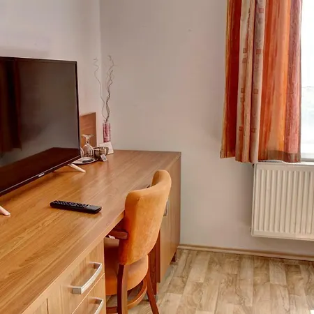 Tillerova Guest house Lazne Bohdanec
