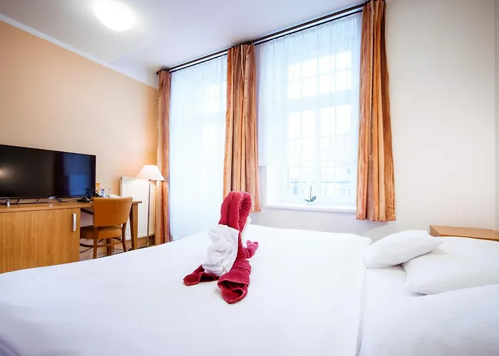 Tillerova 4*