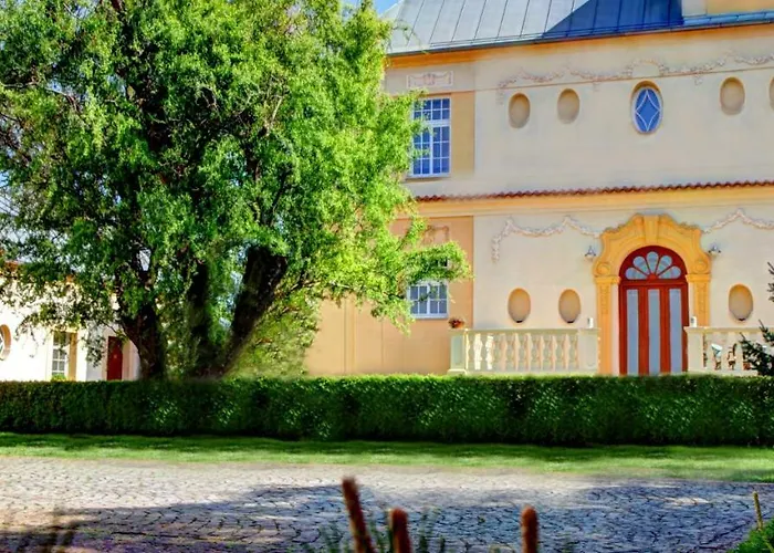 Tillerova 4* Lázně Bohdaneč